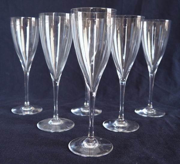 Petite fûte à champagne en cristal de Baccarat, modèle Dom Perignon - 16,9cm - signée