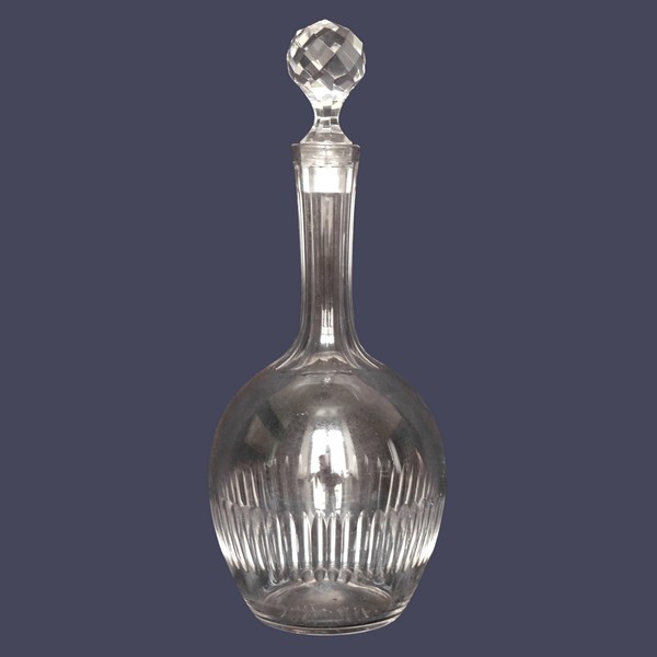Baccarat crystal wine decanter, Renaissance pattern - 28,5cm