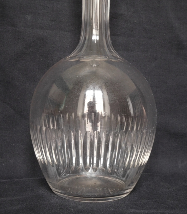 Baccarat crystal wine decanter, Renaissance pattern - 28,5cm