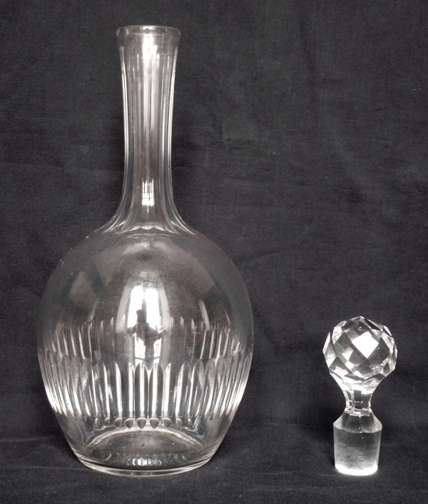 Baccarat crystal wine decanter, Renaissance pattern - 28,5cm