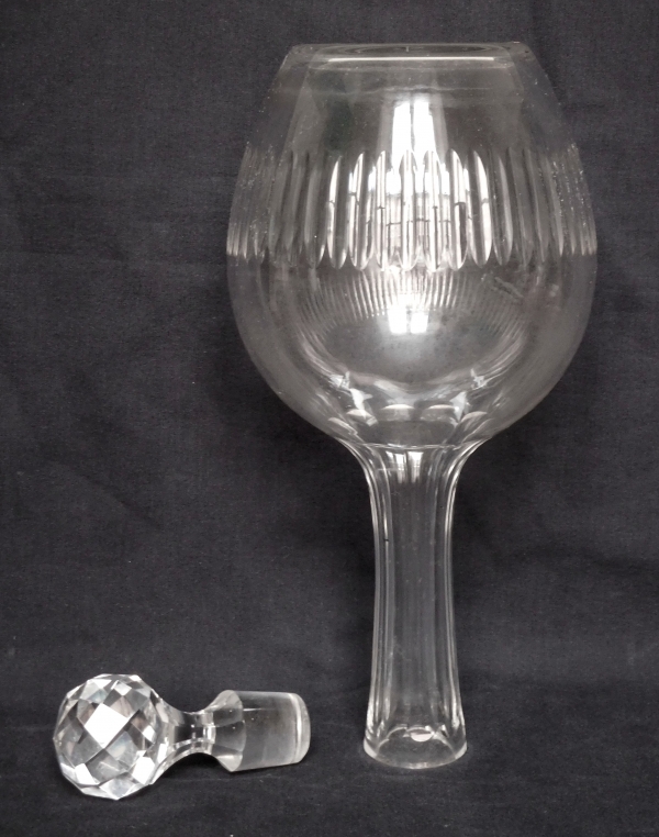 Baccarat crystal wine decanter, Renaissance pattern - 28,5cm