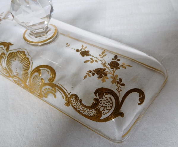 Boîte à brosses en cristal de Baccarat, modèle Louis XV rehaussé à l'or fin