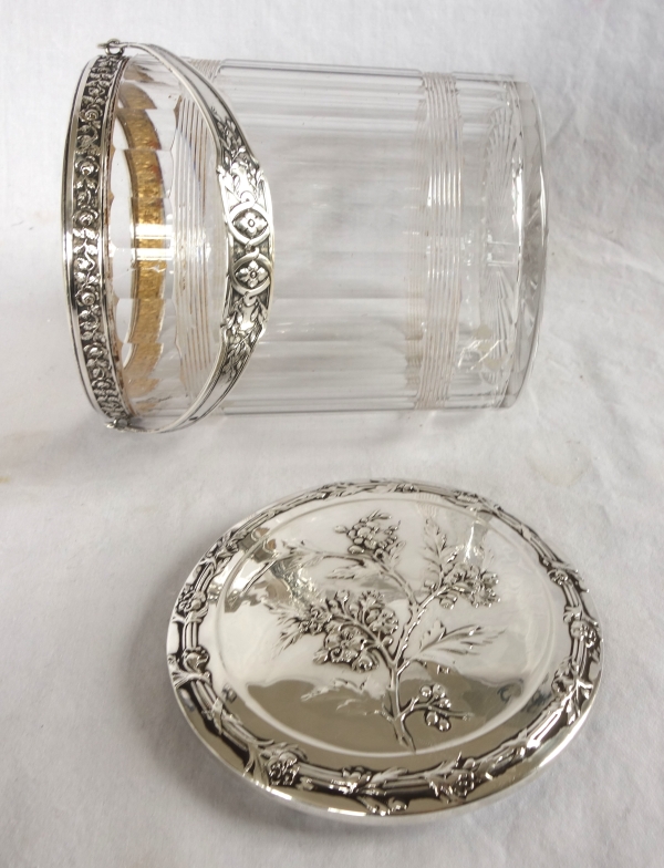 Boîte à biscuits en cristal de Baccarat et argent massif, poinçon Minerve