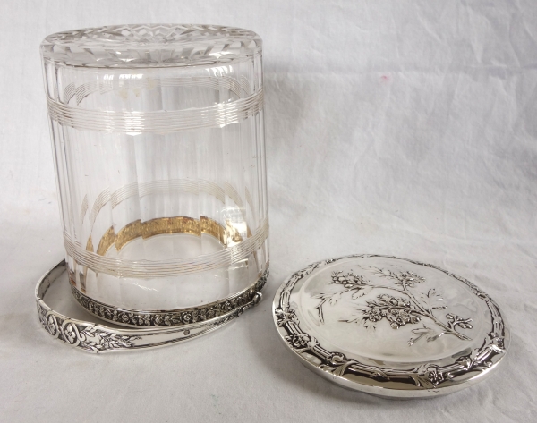 Boîte à biscuits en cristal de Baccarat et argent massif, poinçon Minerve