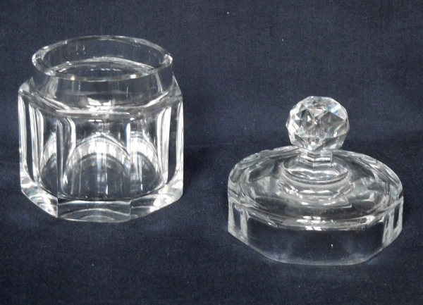 Baccarat crystal powder box, Malmaison pattern - 13cm - signed