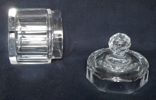 Boîte à poudre en cristal de Baccarat modèle Malmaison