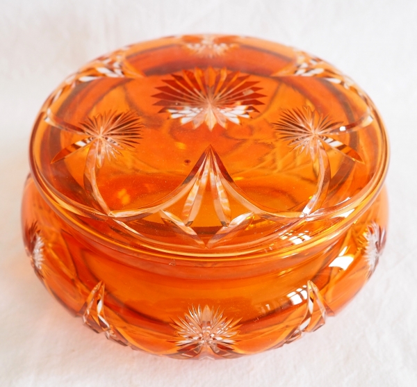 Bonbonnière en cristal de Baccarat taillé overlay orange - étiquette papier