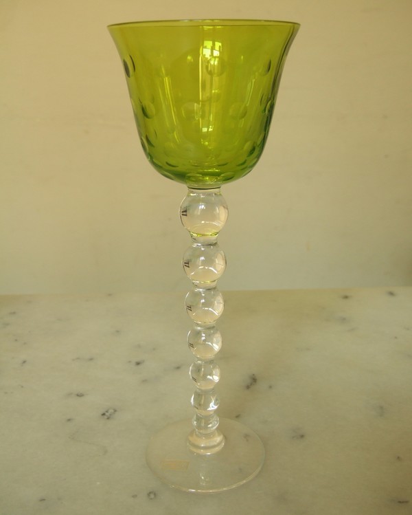 Verre à vin du Rhin - Roemer - en cristal de St Louis, modèle Bubbles vert olive - chartreuse NEUF