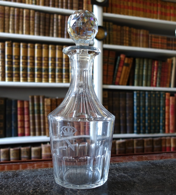 Baccarat crystal bottle, Napoleon III's Imperial tableware - mid 19th century