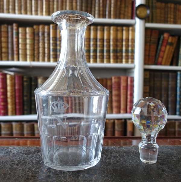 Baccarat crystal bottle, Napoleon III's Imperial tableware - mid 19th century