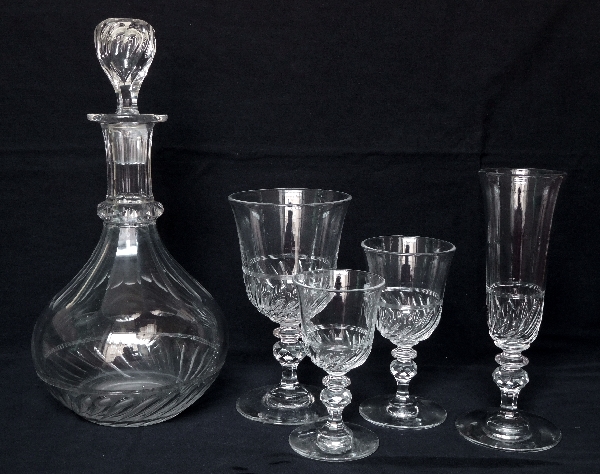 Carafe en cristal de Baccarat forme tulipe, époque Napoléon III