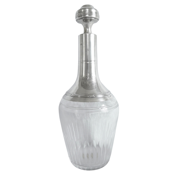 Carafe en cristal de Baccarat montée argent massif, armoiries du Duc d'Elchingen - poinçon Minerve