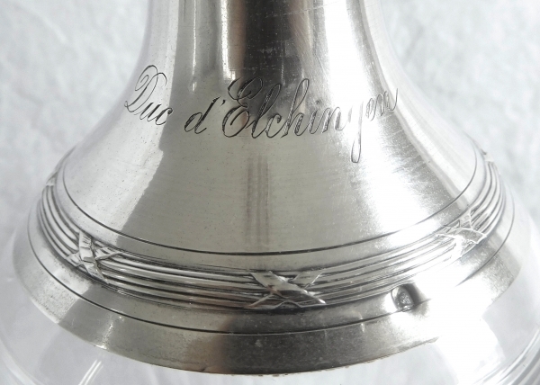 Carafe en cristal de Baccarat montée argent massif, armoiries du Duc d'Elchingen - poinçon Minerve