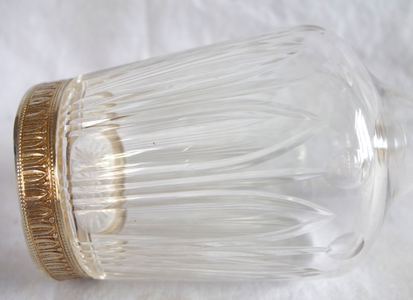 Carafe à liqueur en cristal de Baccarat taillé monture en vermeil - argent massif poinçon Minerve