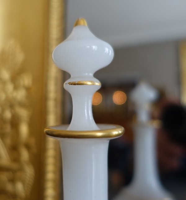 Baccarat crystal opaline liquor bottle - Napoleon III production