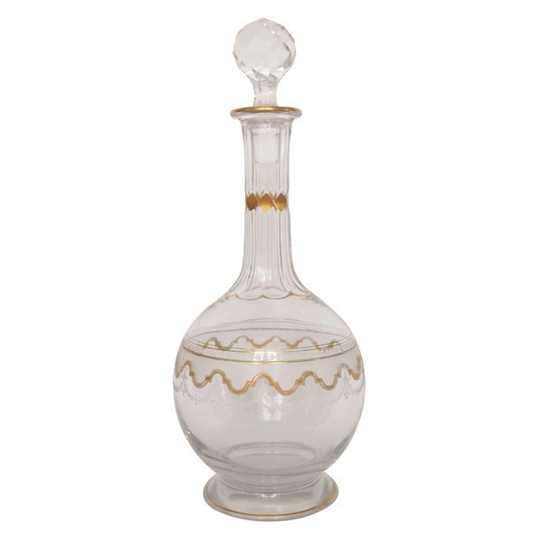 Carafe à liqueur modèle Beethoven en cristal de Saint Louis réhaussé à l'or fin