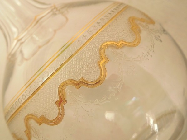 St Louis crystal liquor decanter enhanced with fine gold, Louis XVI style