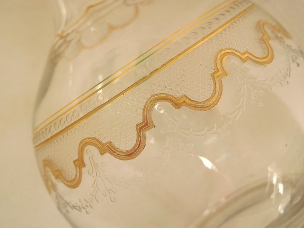 Carafe à liqueur modèle Beethoven en cristal de Saint Louis réhaussé à l'or fin
