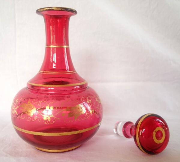 Baccarat crystal wine decanter / liquor bottle, red overlay crystal - Napoleon III period