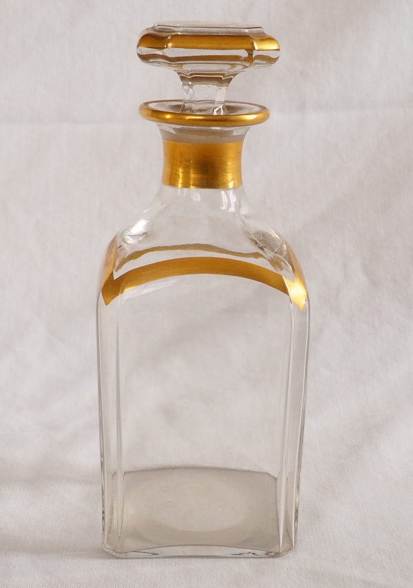 Baccarat crystal liquor decanter / whiskey bottle enhanced with fine gold, 19th century circa 1880