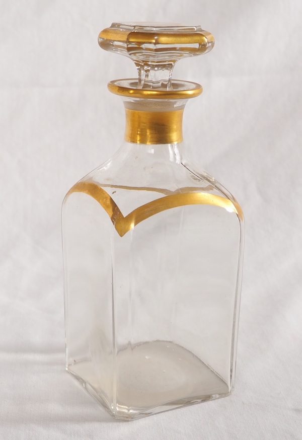 Carafe à whisky / cognac en cristal de Baccarat doré, époque fin XIXe siècle