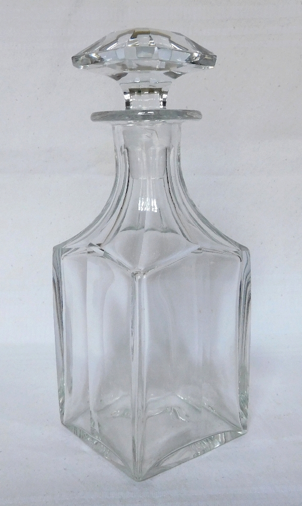 Carafe à whisky ou liqueur en cristal de Baccarat taillé