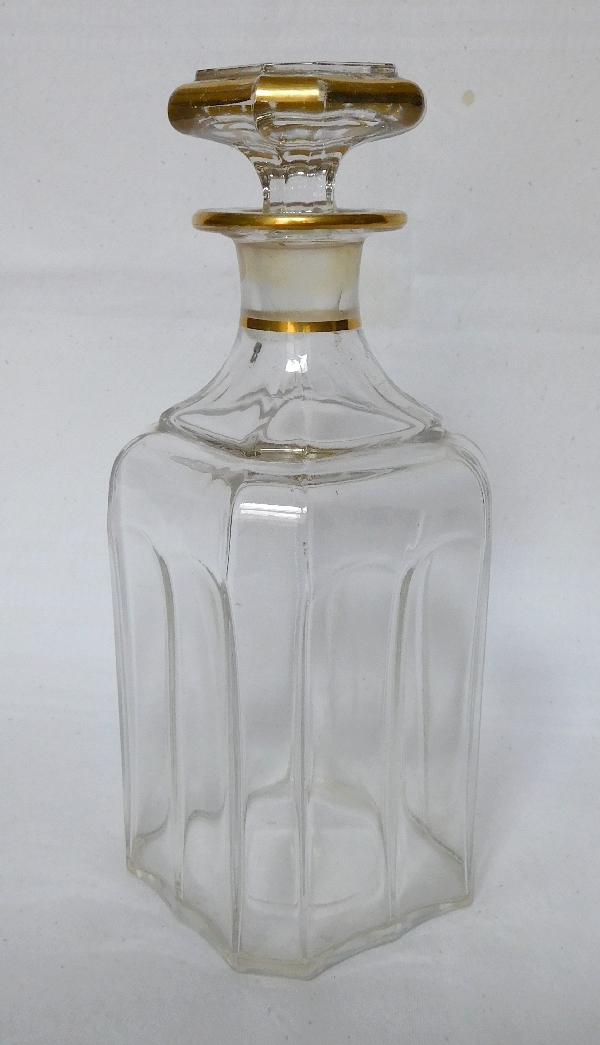 Baccarat whisky decanter enhanced with fine gold, mid 19th century