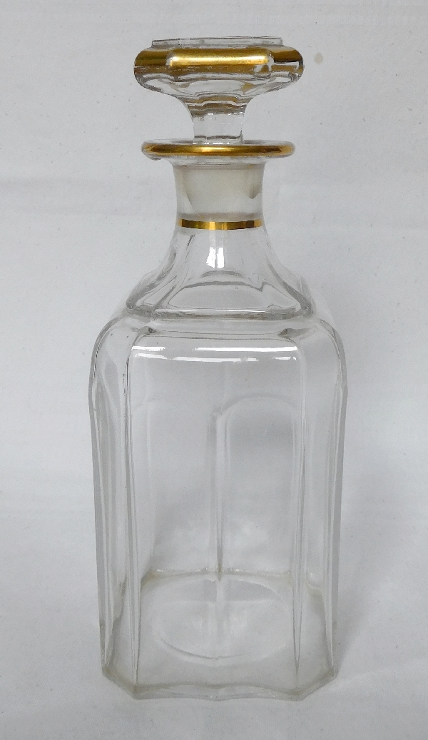 Baccarat whisky decanter enhanced with fine gold, mid 19th century