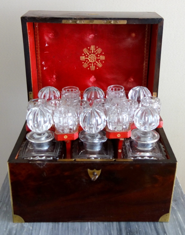 Cave à liqueur d'époque Empire en cristal du Creusot et acajou - complète avec ses verres