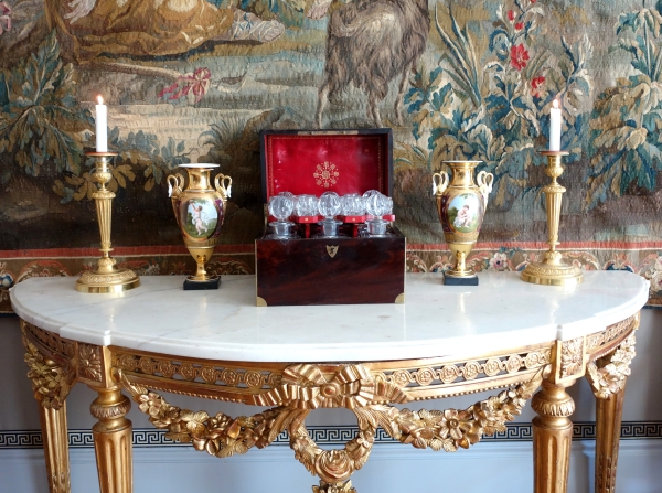 Cave à liqueur d'époque Empire en cristal du Creusot et acajou - complète avec ses verres