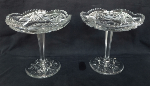 Coupe à bonbons en cristal de Baccarat taillé, époque 1900, étiquette papier