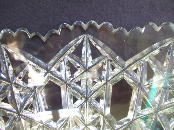 Stunning, rare Baccarat crystal fruit jar / table center piece, Juigne pattern