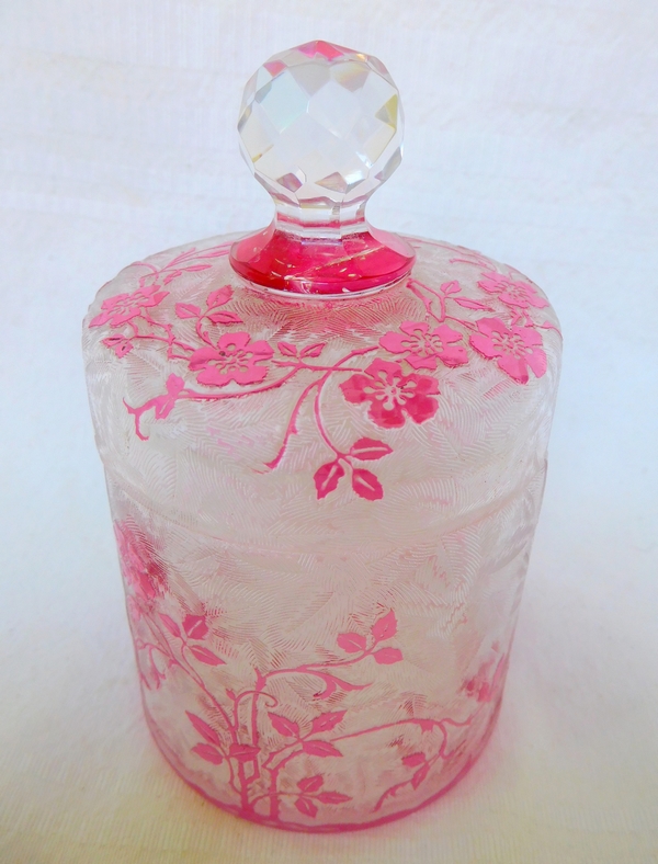 Baccarat crystal powder box, Eglantier pattern, pink overlay crystal