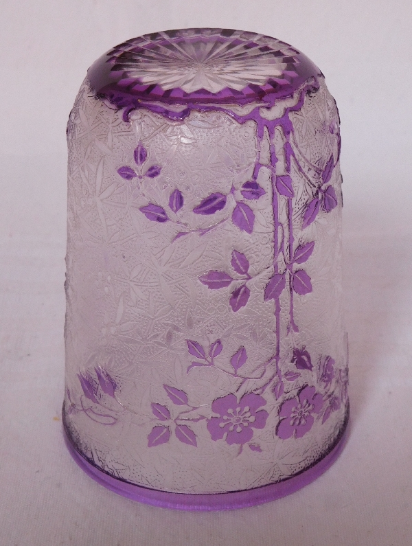 Baccarat crystal tooth glass, Eglantier pattern, purple overlay crystal