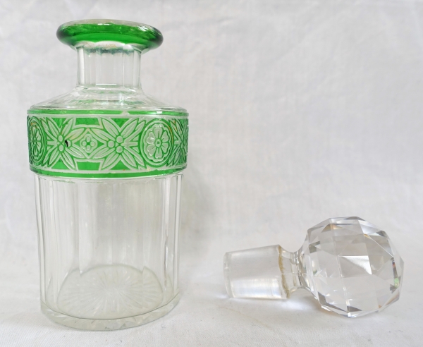 Baccarat crystal perfume bottle, Empire pattern, green overlay crystal - 15.2cm