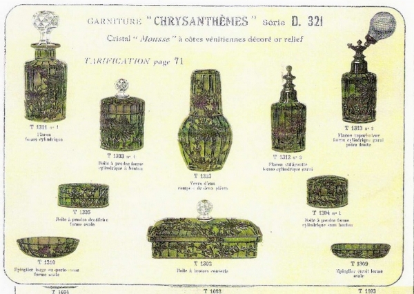 Grand flacon en cristal de Baccarat vert chartreuse modèle Chrysanthèmes - étiquette papier