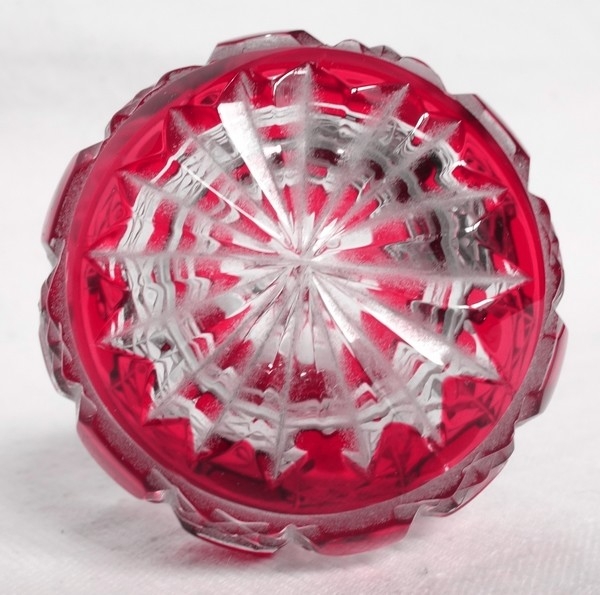 Baccarat crystal perfume bottle, pink overlay crystal - 15,5cm
