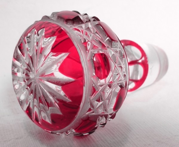 Baccarat overlay crystal perfume bottle, Diamants Pierreries pattern, pink overlay crystal - 14cm