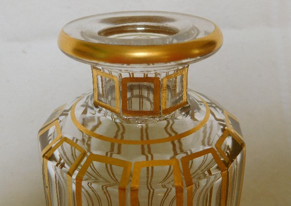 Tall Baccarat crystal perfume bottle gilt with fine gold - 18,5cm