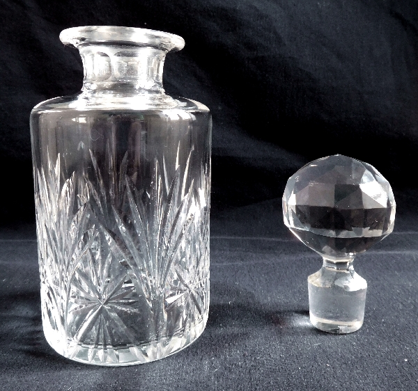Grand flacon à parfum en cristal de Saint Louis, modèle Sapho (cristal taillé) - 17,5cm
