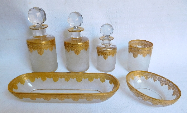 Grand flacon à parfum en cristal de St Louis, modèle Nelly Empire doré - 19cm