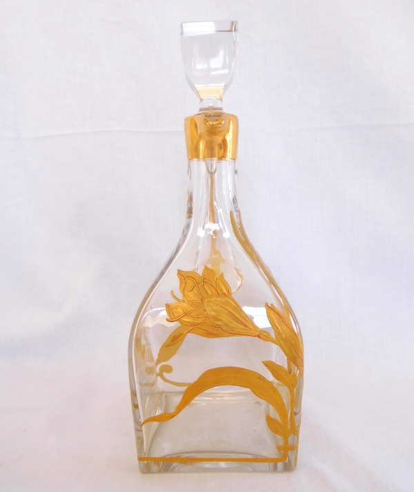 Baccarat crystal Art Nouveau whisky bottle enhanced with fine gold