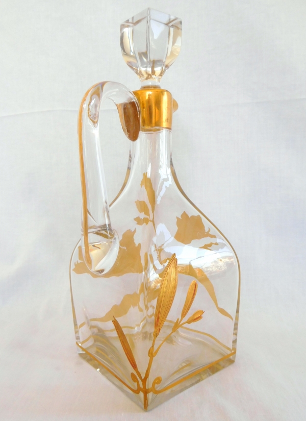 Baccarat crystal Art Nouveau whisky bottle enhanced with fine gold