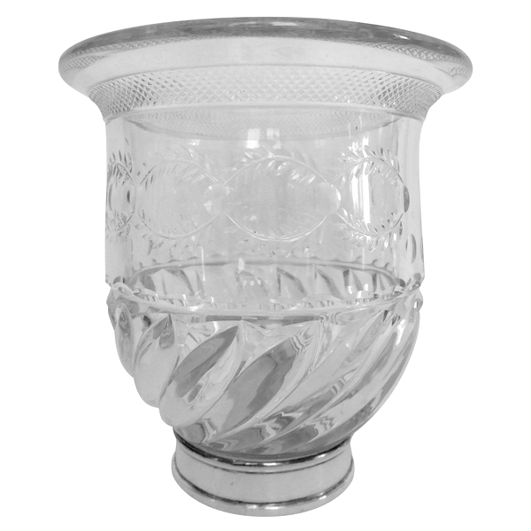 Vase en cristal de Baccarat et bronze argenté, modèle du Musée de Baccarat