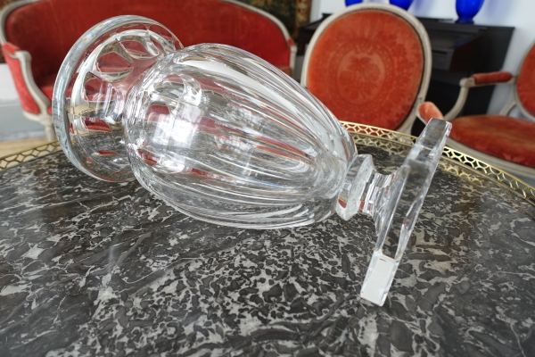 Grand vase en cristal de Saint Louis taillé, époque fin XIXe siècle