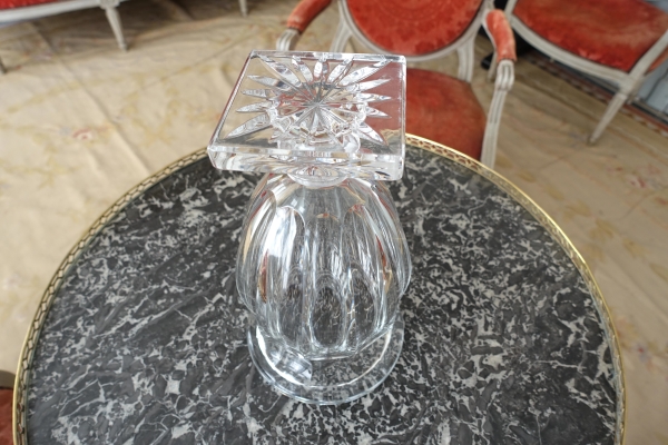 Grand vase en cristal de Saint Louis taillé, époque fin XIXe siècle