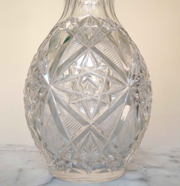 Tall Baccarat crystal vase, Lagny pattern