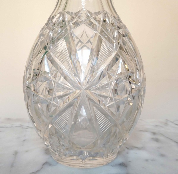 Grand vase en cristal de Baccarat, modèle Lagny - 33,5cm