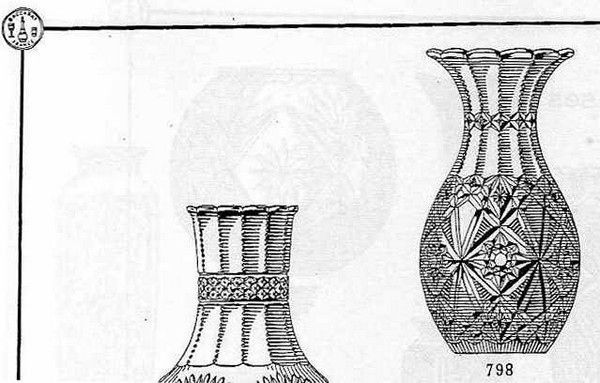 Tall Baccarat crystal vase, Lagny pattern