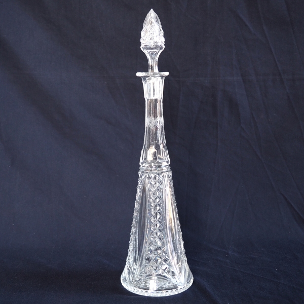 Grande carafe de fantaisie en cristal de Baccarat richement taillé